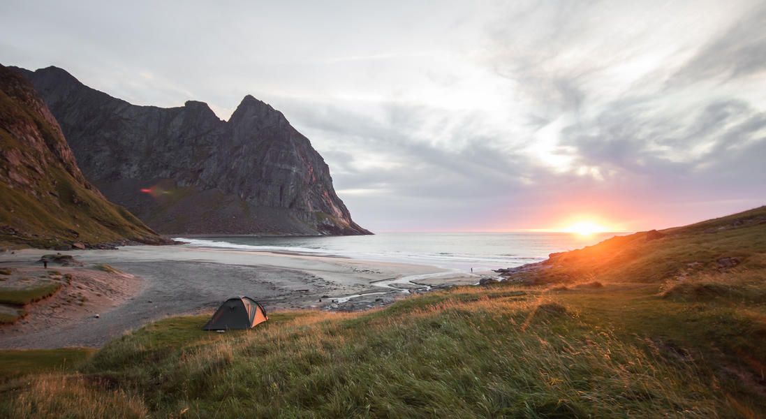 Off-the-grid camping in Great-Britain on special camping spots.