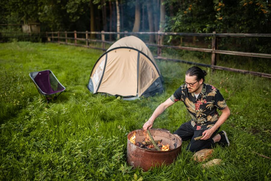 camping Zet je tentje op bij de bio groenteboerderij