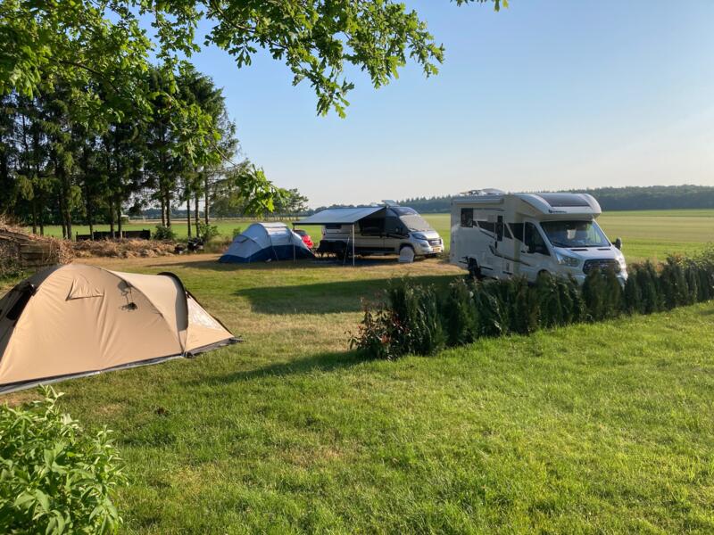 camping Prachtige plek met wijds uitzicht op het Valtherbos in Drenthe